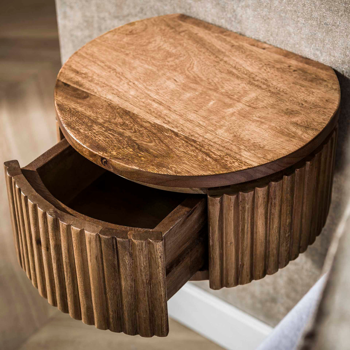 Bedside tables - Floating bedside table Curve round 1 - drawer Mango wood sand - Dimehouse