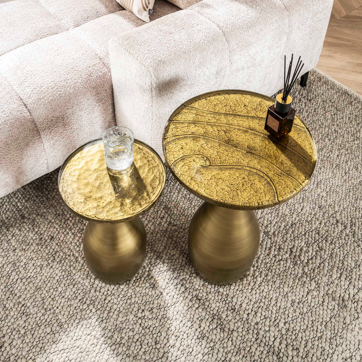 Side tables - Side table Vesto Drop shape Antique Gold 45 cm - Dimehouse