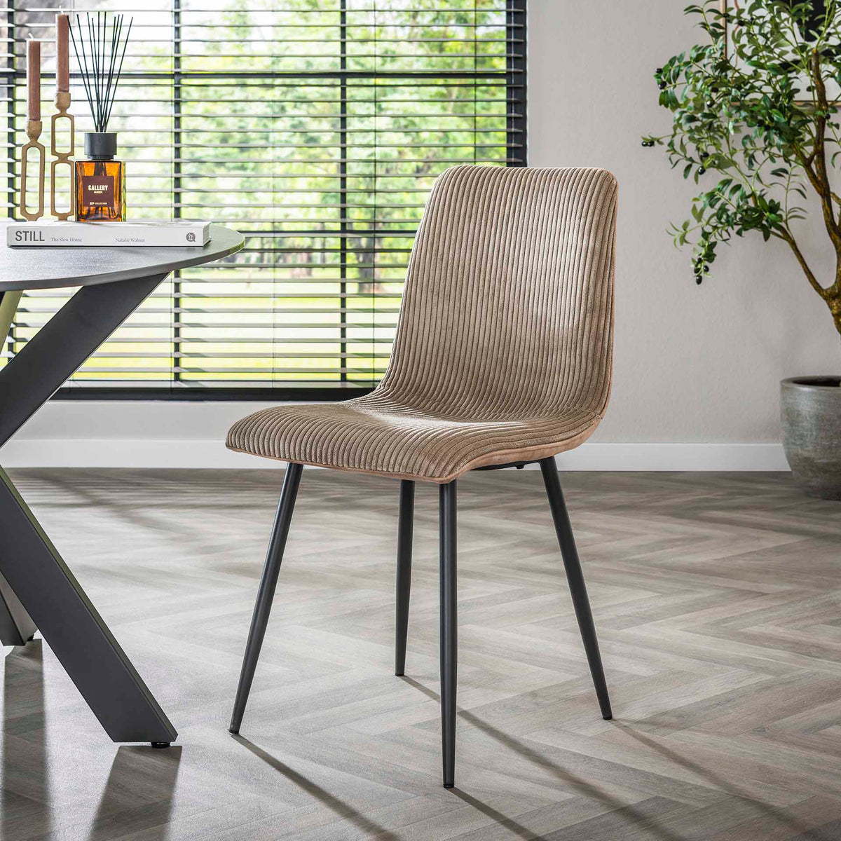 Set of 4 dining chairs Lento Rib Rock sand