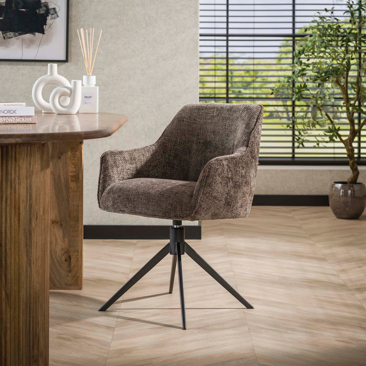 Dining room chairs - Dining room chair Chia Rich Fabric Taupe Rotatable - Dimehouse