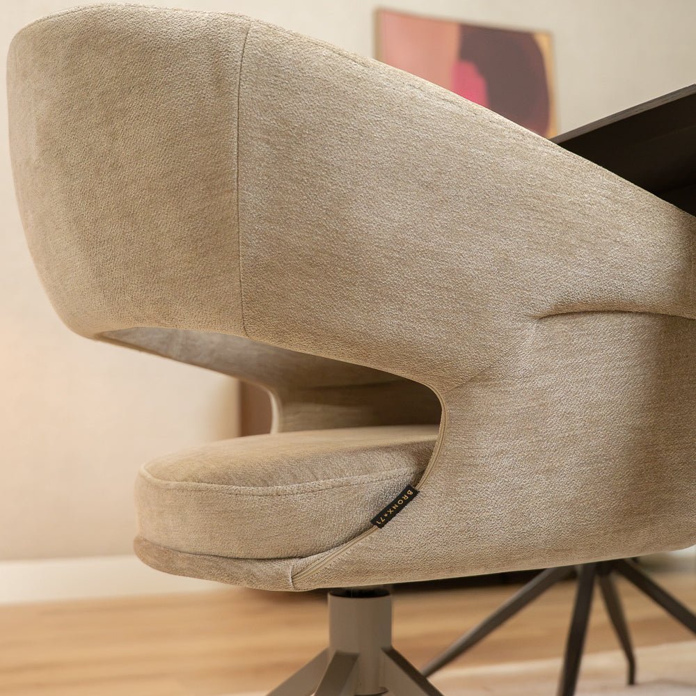 Eetkamerstoelen-Eetkamerstoel Suzie draaibaar velvet beige-Dimehouse