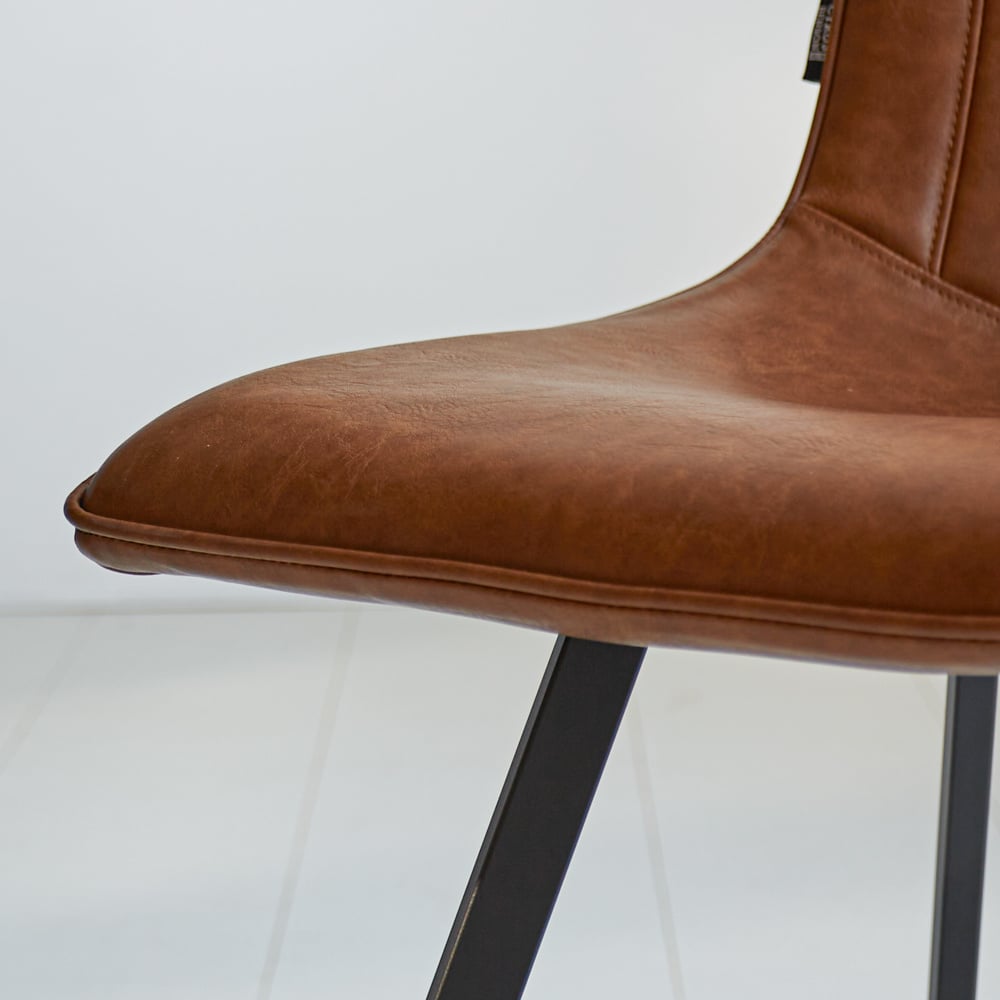Dining room chair Jimmy Faux leather Dimehouse Cognac LxWxH 75x57x51 Faux leather Atmospheric photo detail