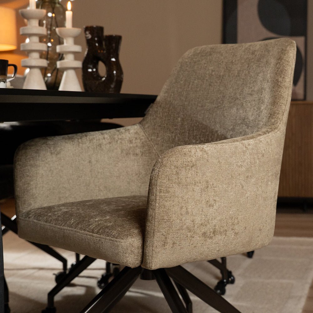 Eetkamerstoel met wieltjes Mexx velvet taupe
