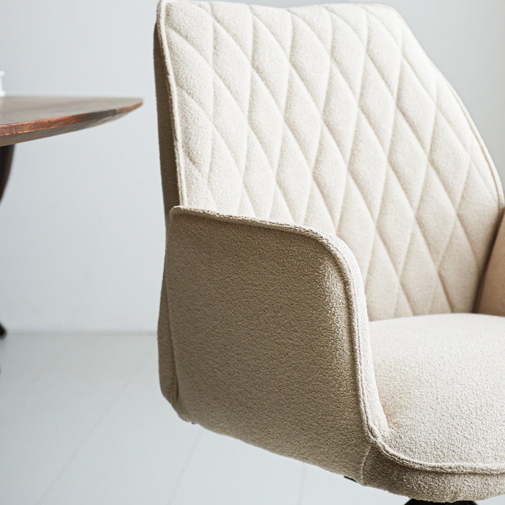 Dining room chair Novan bouclé Dimehouse Beige LxWxH 67x59x57 Fabric Atmospheric photo detail