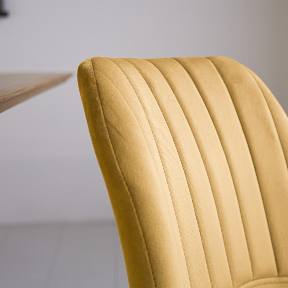 Dining room chair Beau velvet Dimehouse Yellow LxWxH 71x67x49 Fabric Atmospheric photo in situation