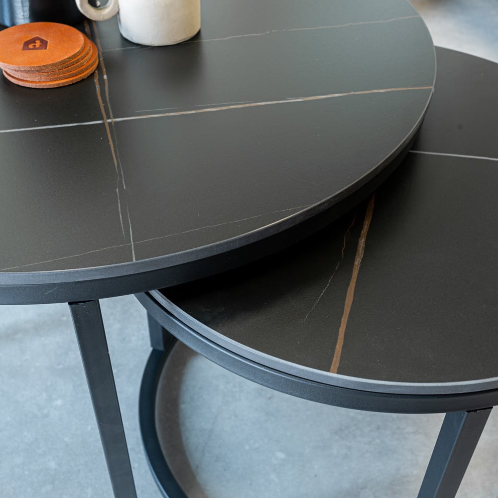 Coffee table Trevor Black Dimehouse Black LxWxH 80x80x13 Sintered stone Atmospheric photo detail