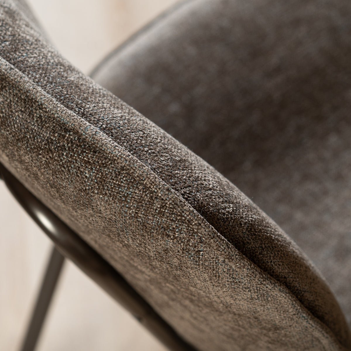 Velvet dining room chair Javi brown