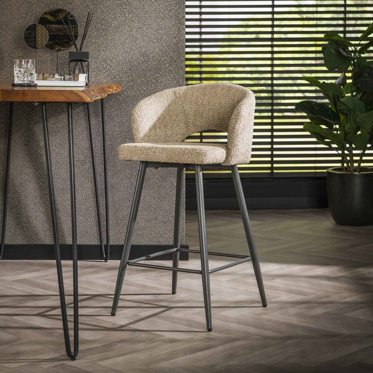Set of 2 Alba bouclé Sand Bar Stools 