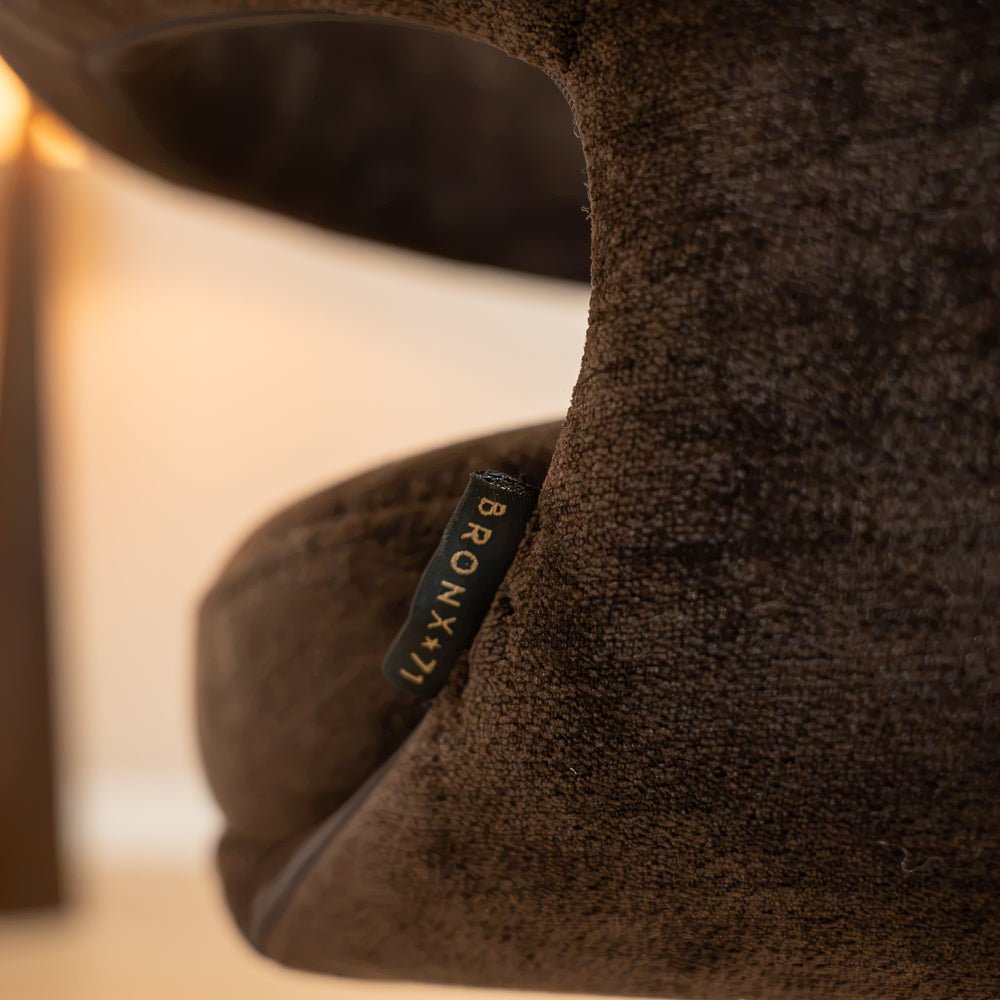 Eetkamerstoelen-Eetkamerstoel Suzie draaibaar velvet bruin-Dimehouse