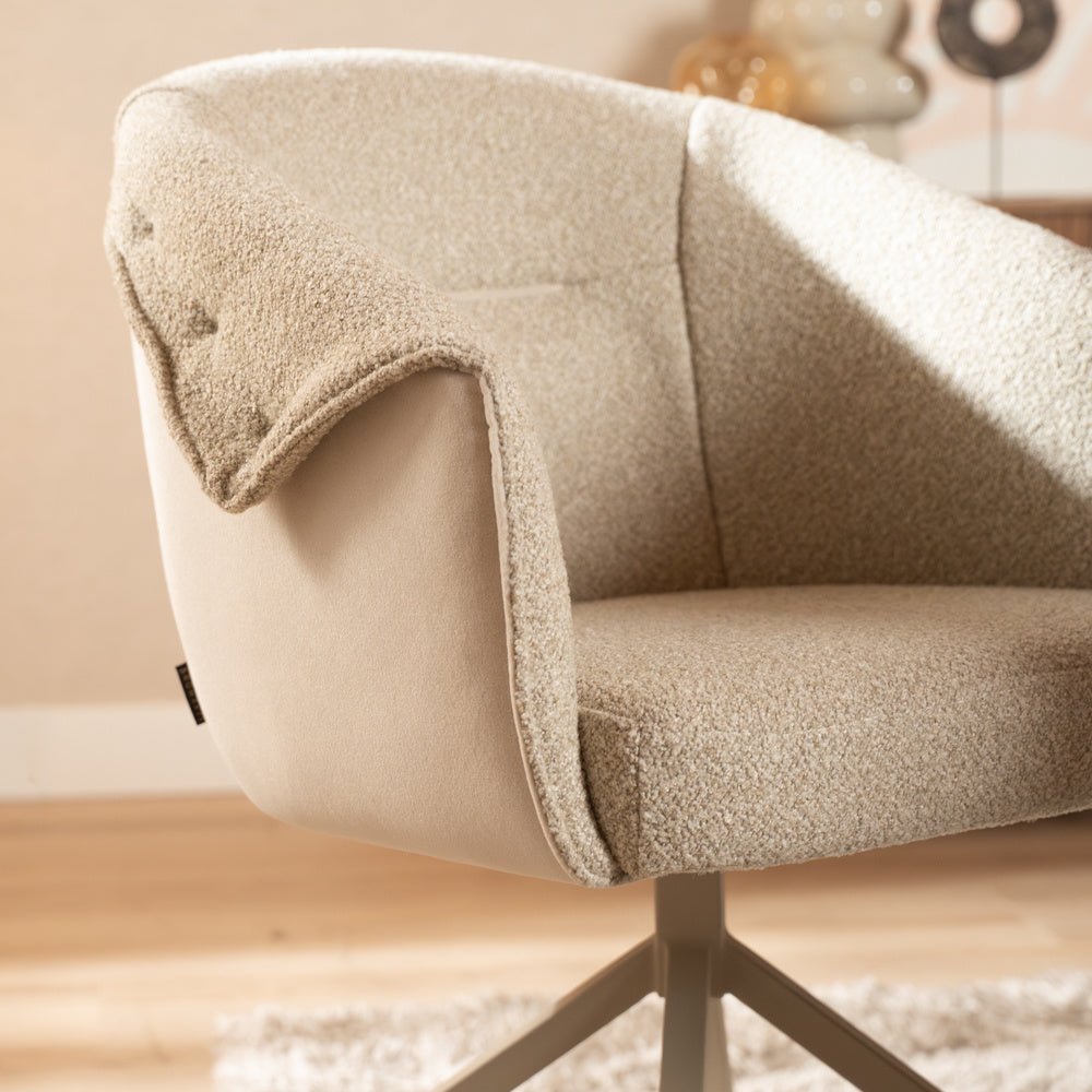 Eetkamerstoel Riley draaibaar bouclé taupe Bouclé